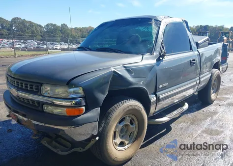 2000 Chevrolet Silverado 1500 Ls из США, поврежденный, VIN 1GCEK14T7YZ202190
